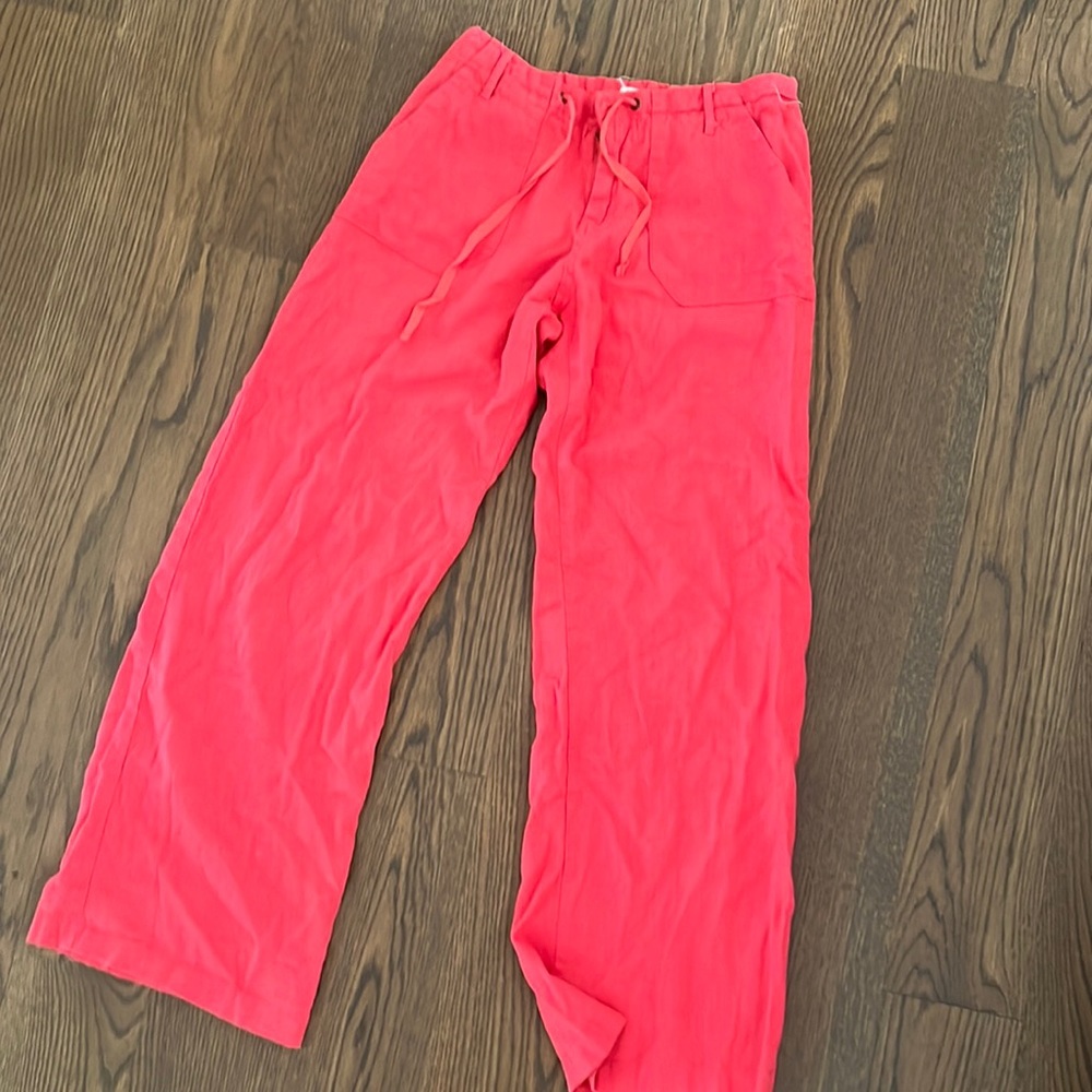 pink flowy pants